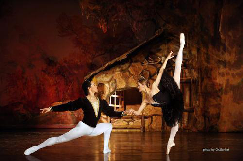 Монголын балетчидын үнэ цэнийг мэдрүүлэх дэлгэцийн бүтээлд Д.Алтанхуяг тоглоно